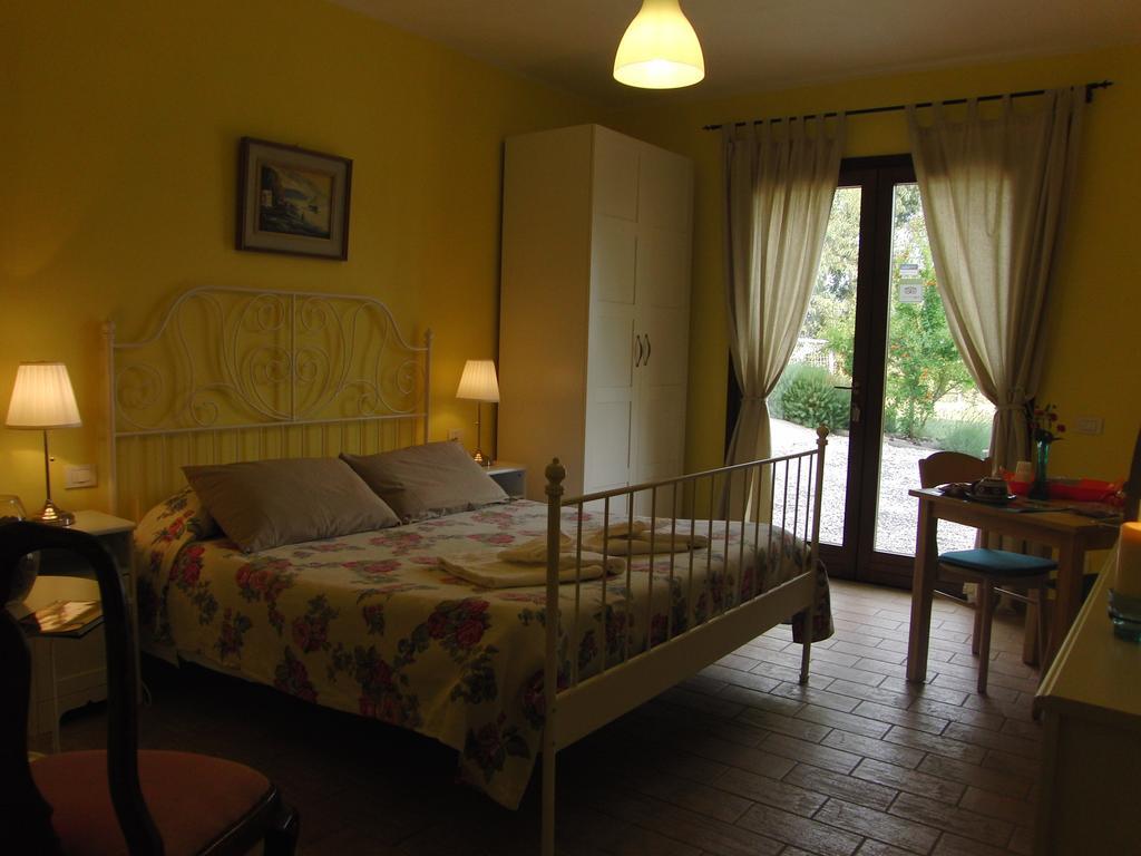 Locanda Degli Etruschi モンタルト・ディ・カストロ 部屋 写真